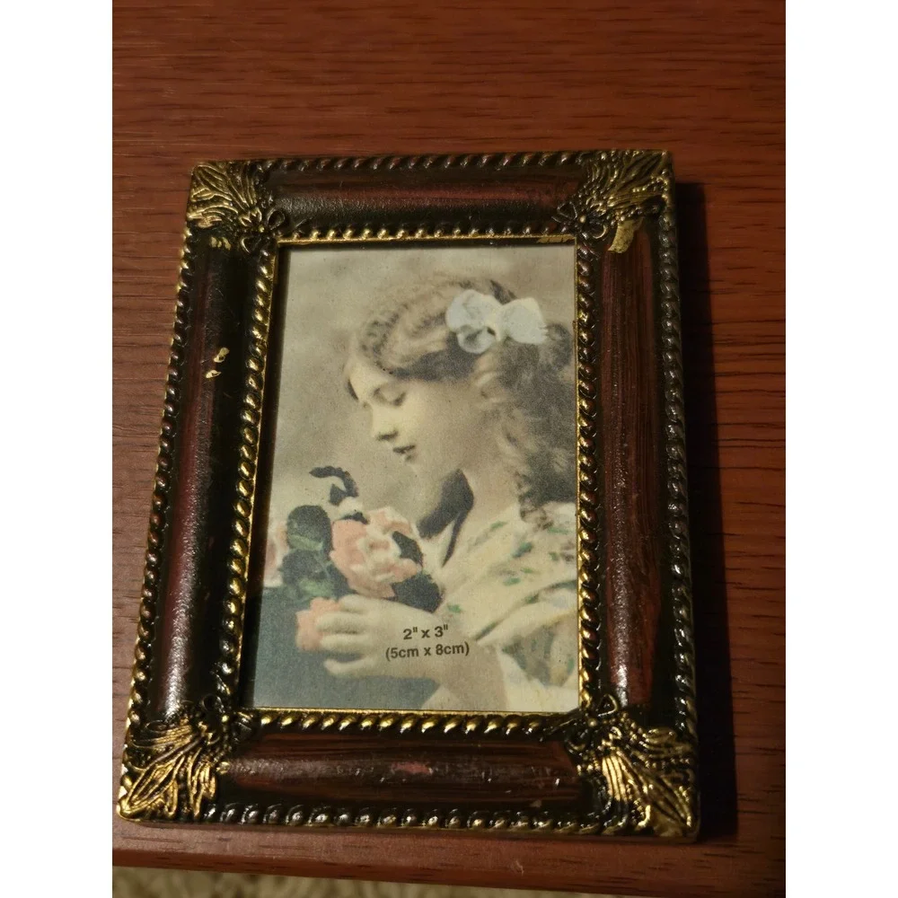 Vintage‎ Ornate 2x3 Miniature Picture Frame Gold Tone Dark Wood Finish Tabletop